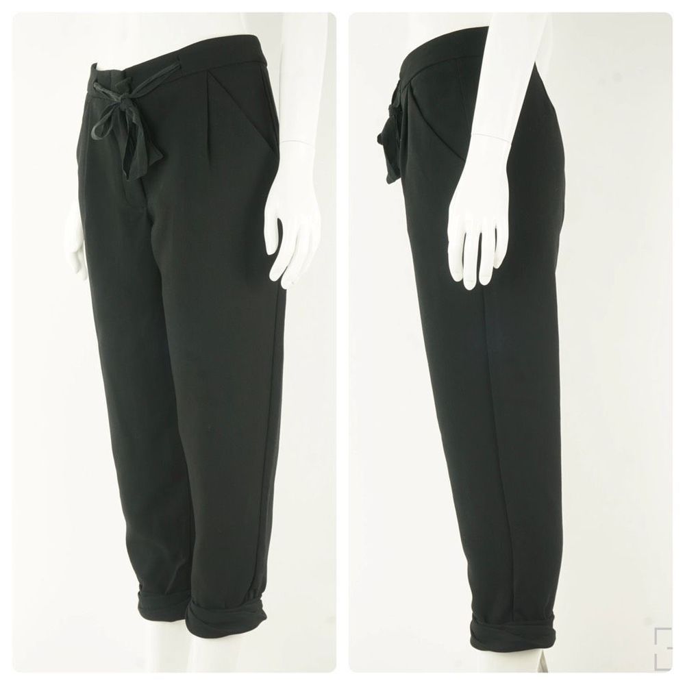 Aritzia Black Cropped Pants